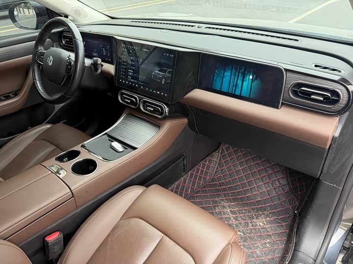 Фото 7 - Leapmotor C11