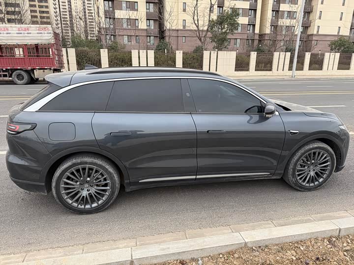 Фото 9 - Leapmotor C11