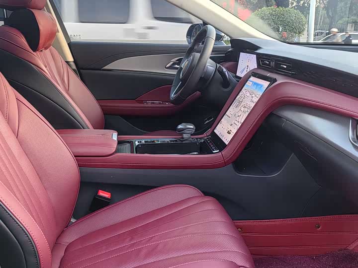 Фото 5 - Hongqi H5