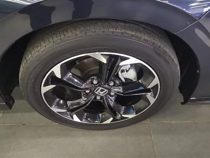 Фото 6 - Honda Civic