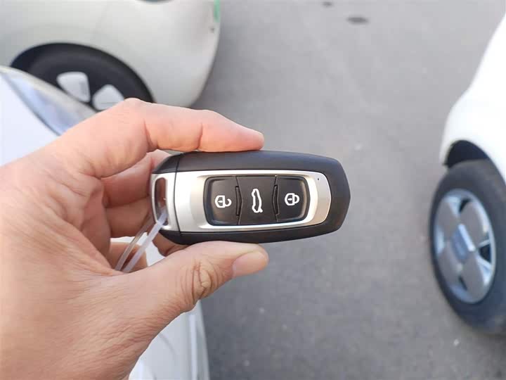 Фото 9 - Geely Galaxy Panda Mini