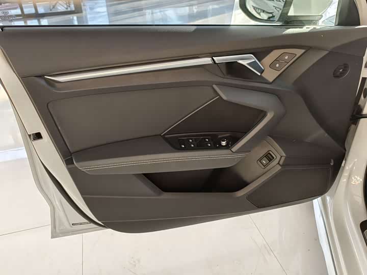 Фото 7 - Audi A3