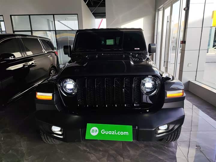 Фото 3 - Jeep Gladiator