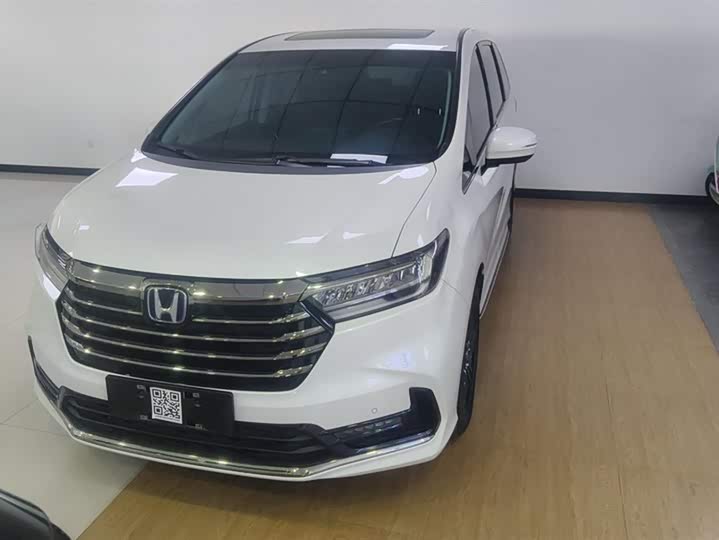 Фото 2 - Honda Odyssey