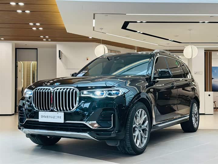 Фото 1 - BMW X7