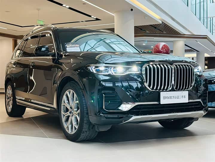 Фото 2 - BMW X7