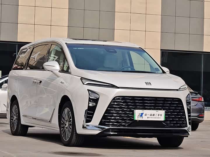 Фото 3 - Buick GL8 Hybrid