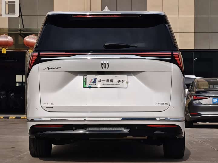 Фото 6 - Buick GL8 Hybrid