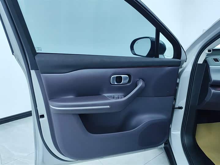 Фото 7 - Leapmotor C10