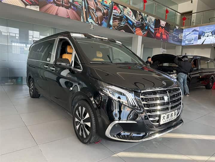 Фото 3 - Mercedes-Benz Vito