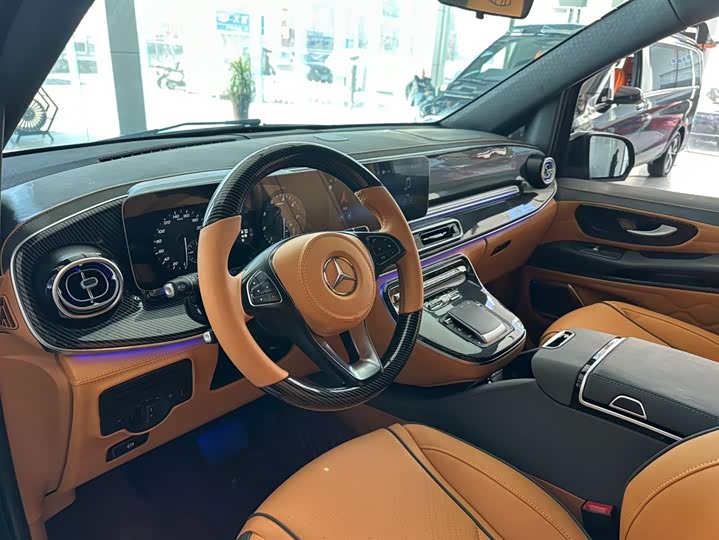 Фото 4 - Mercedes-Benz Vito