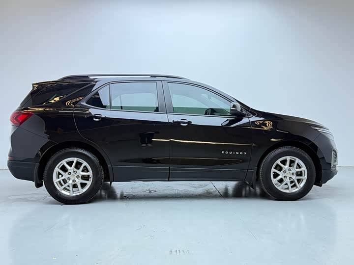 Фото 5 - Chevrolet Equinox