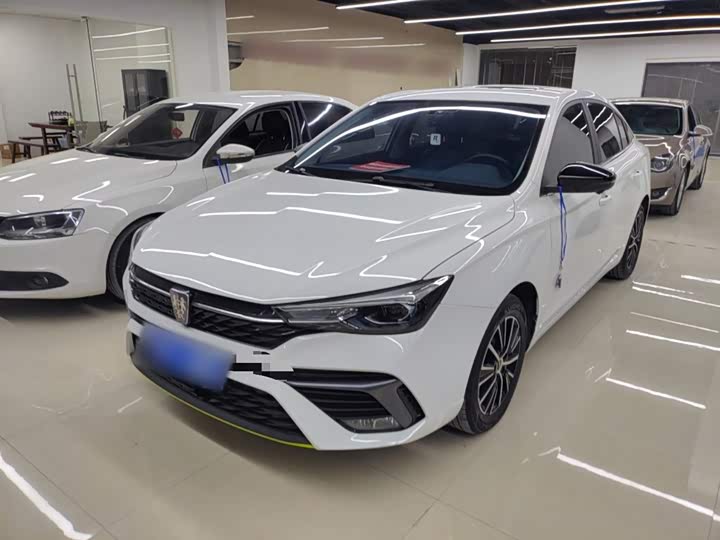 Фото 2 - Roewe i5