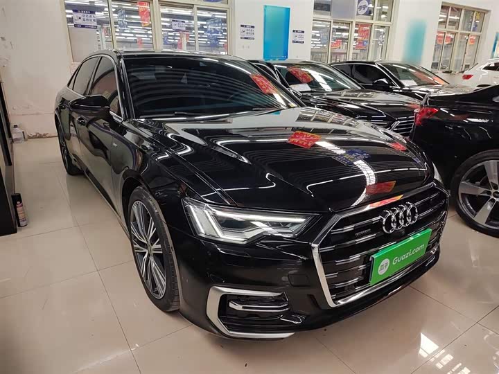 Фото 4 - Audi A6L