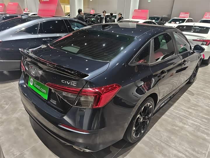 Фото 7 - Honda Civic