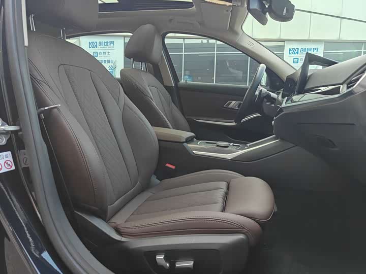 Фото 6 - BMW 3 Series