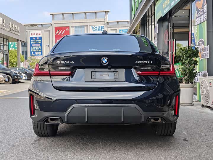 Фото 7 - BMW 3 Series