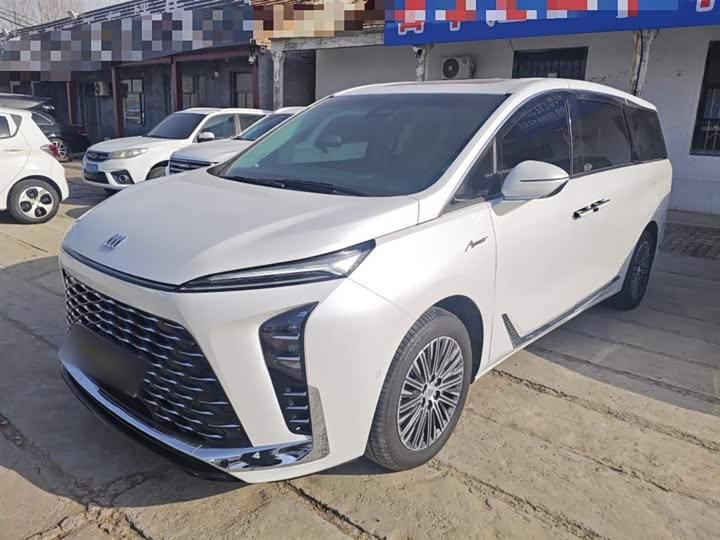 Фото 1 - Buick GL8 Hybrid