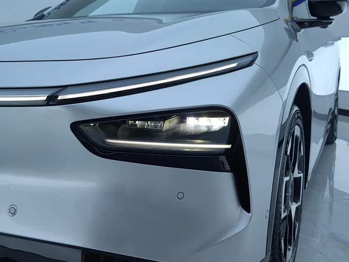 Фото 5 - XPeng G7