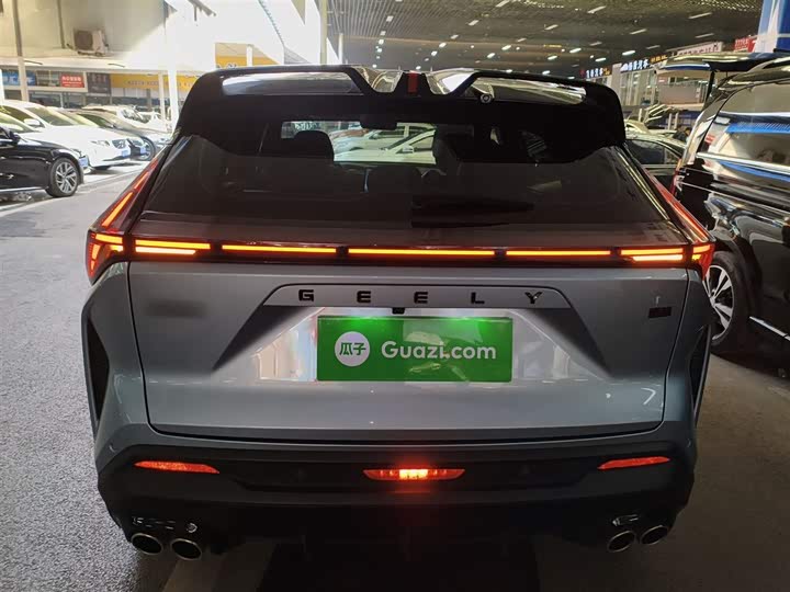 Фото 6 - Geely Atlas