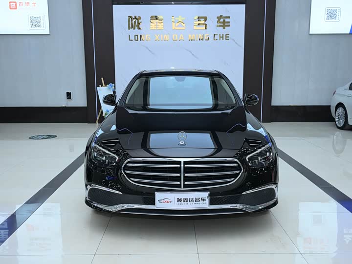 Фото 2 - Mercedes-Benz E-Class