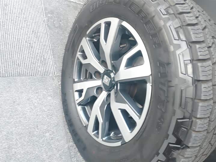 Фото 6 - Tank 300