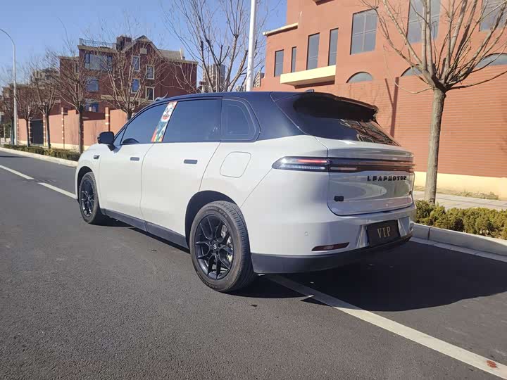 Фото 3 - Leapmotor C10