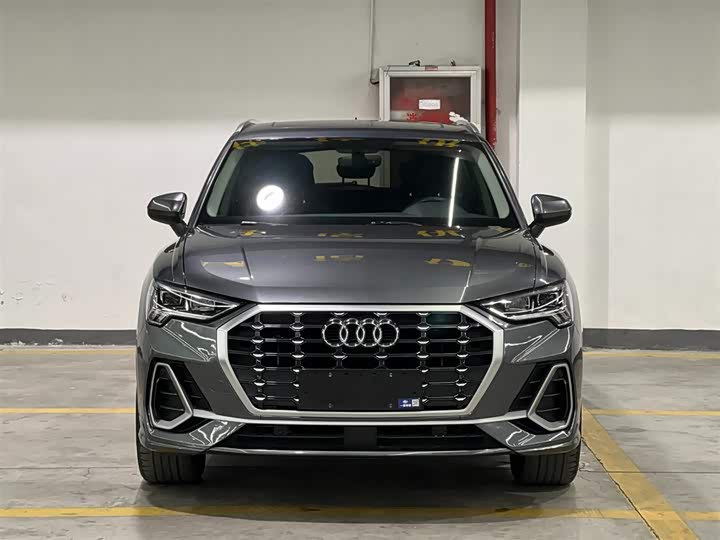 Фото 2 - Audi Q3