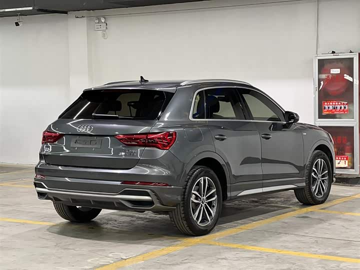 Фото 5 - Audi Q3