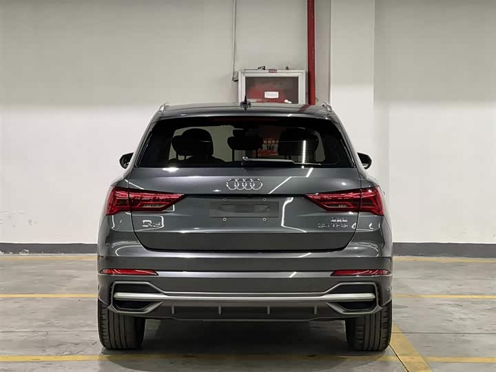 Фото 6 - Audi Q3