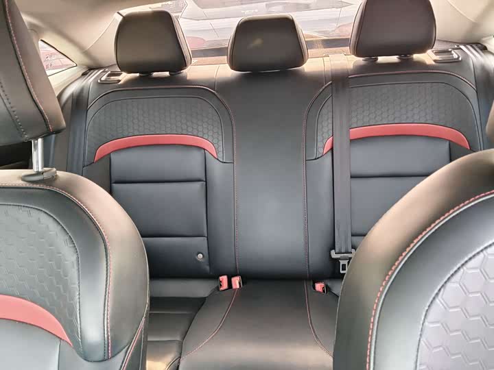 Фото 7 - MG Motor 5