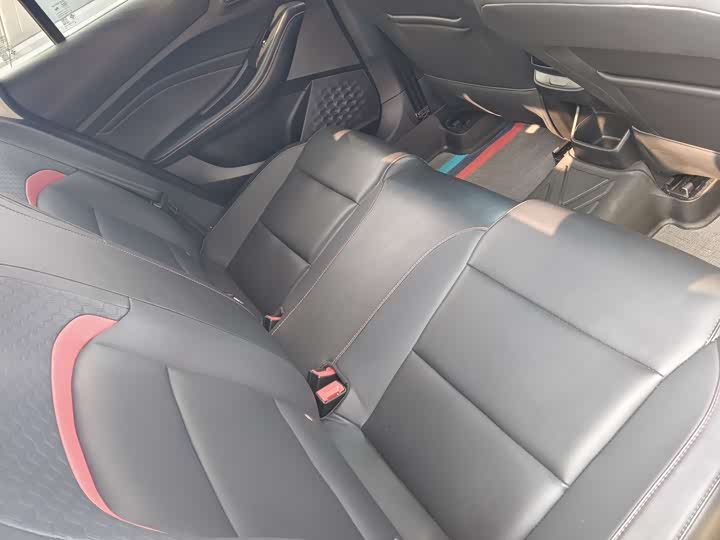 Фото 9 - MG Motor 5