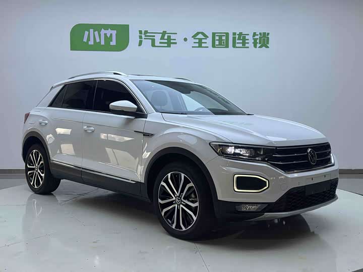Фото 3 - Volkswagen T-Roc