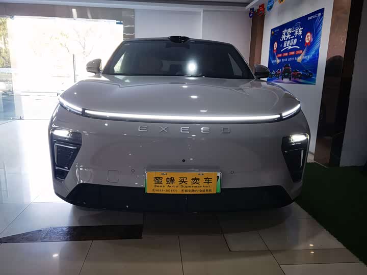 Фото 2 - Exeed Sterra ET