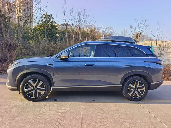 Фото 3 - BYD Sea Lion 07 DM-i Hybrid