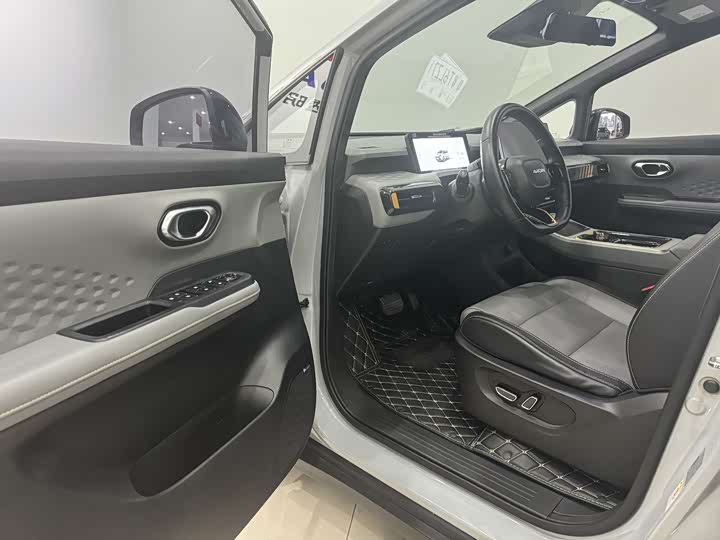 Фото 6 - GAC Aion Y