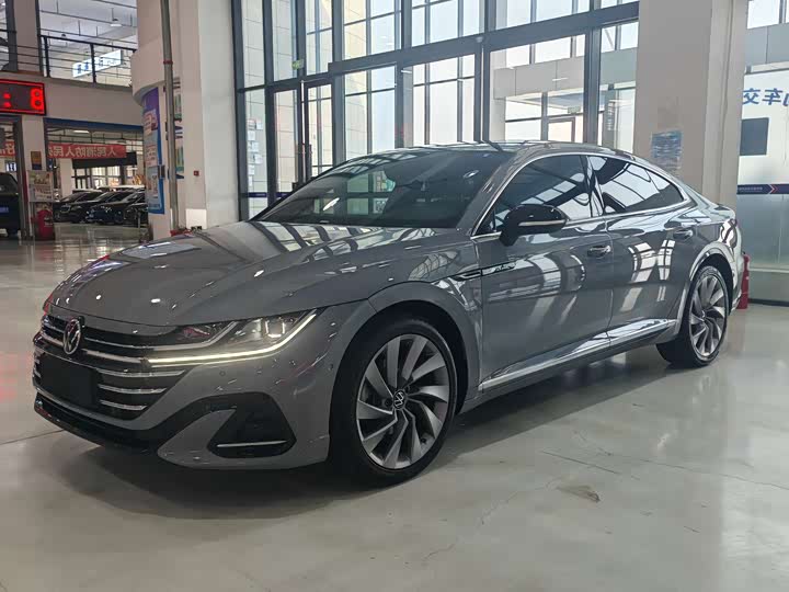 Фото 1 - Volkswagen CC