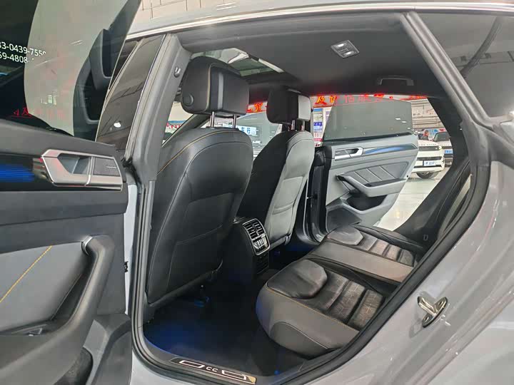 Фото 5 - Volkswagen CC