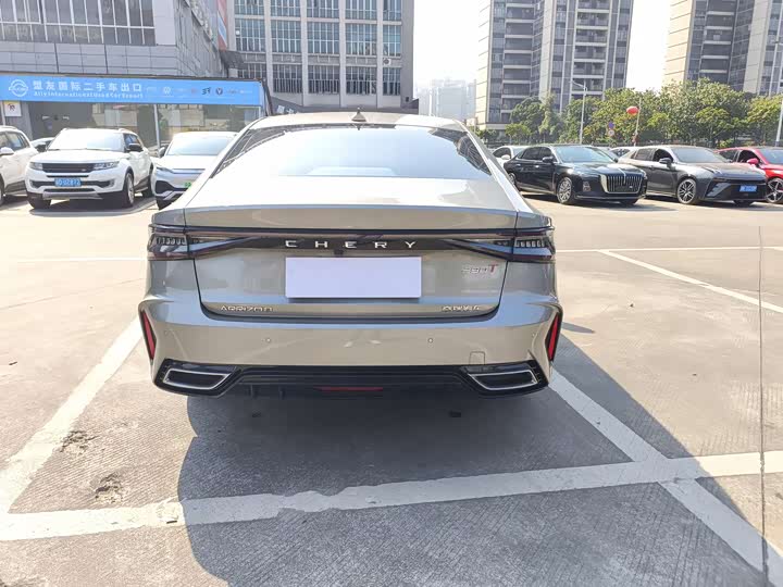 Фото 8 - Chery Arrizo 8