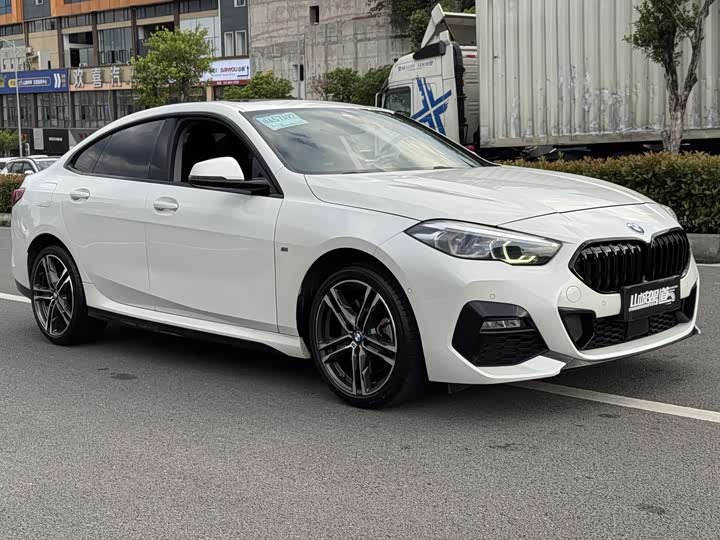 Фото 3 - BMW 2 Series