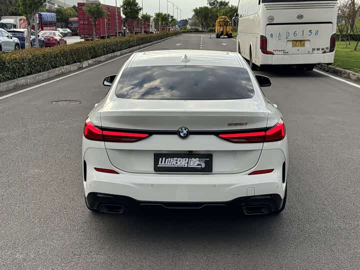 Фото 4 - BMW 2 Series