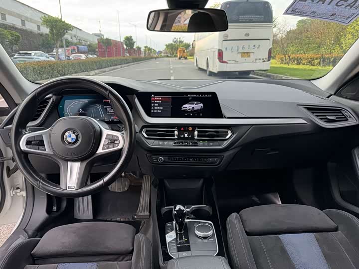 Фото 9 - BMW 2 Series