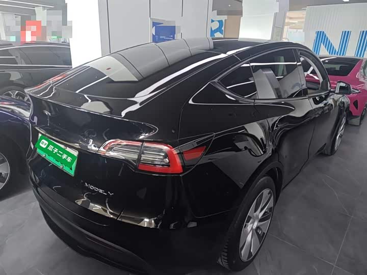 Фото 7 - Tesla Model Y