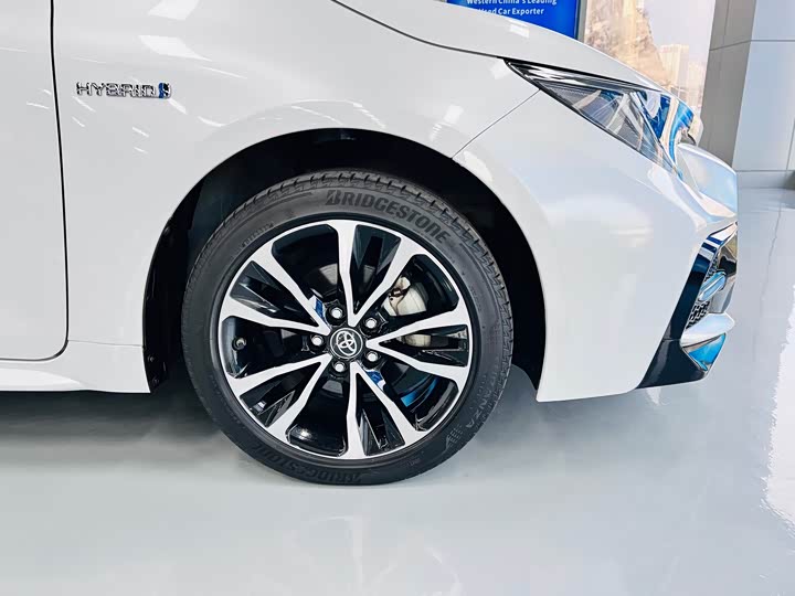 Фото 4 - Toyota Levin