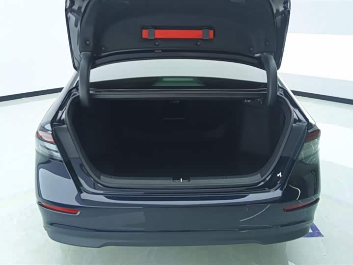 Фото 4 - Honda Accord