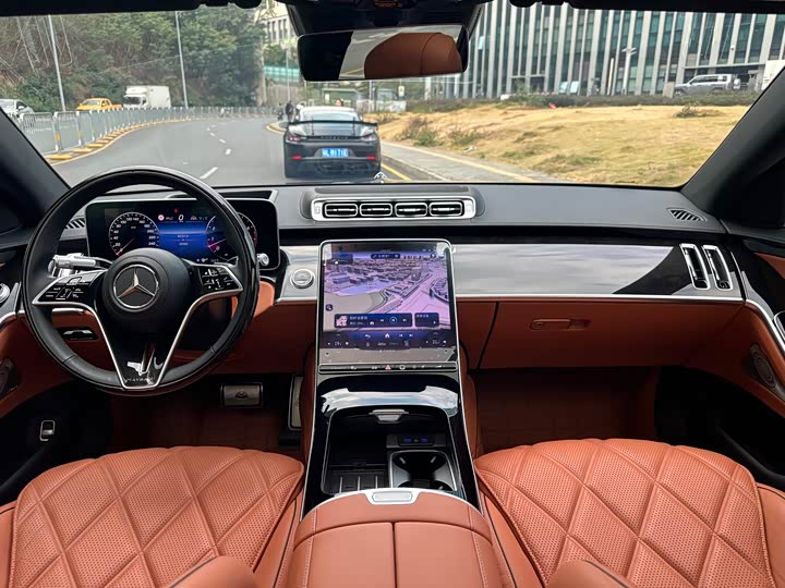 Фото 8 - Mercedes-Benz Maybach S-Class