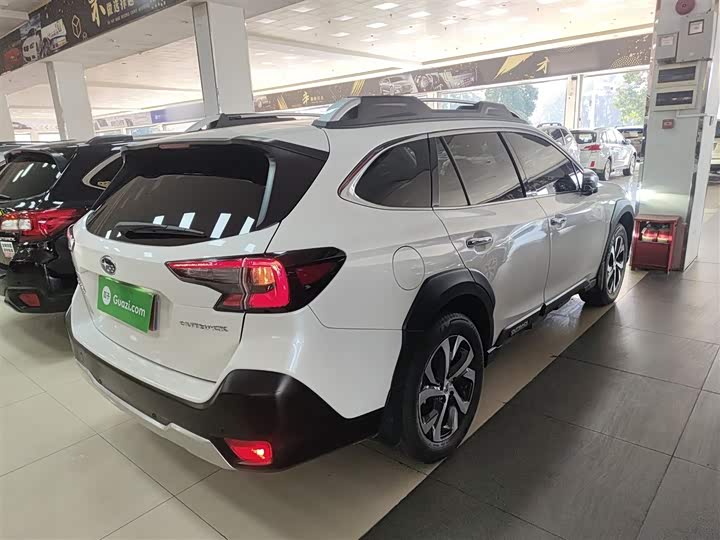 Фото 7 - Subaru Outback