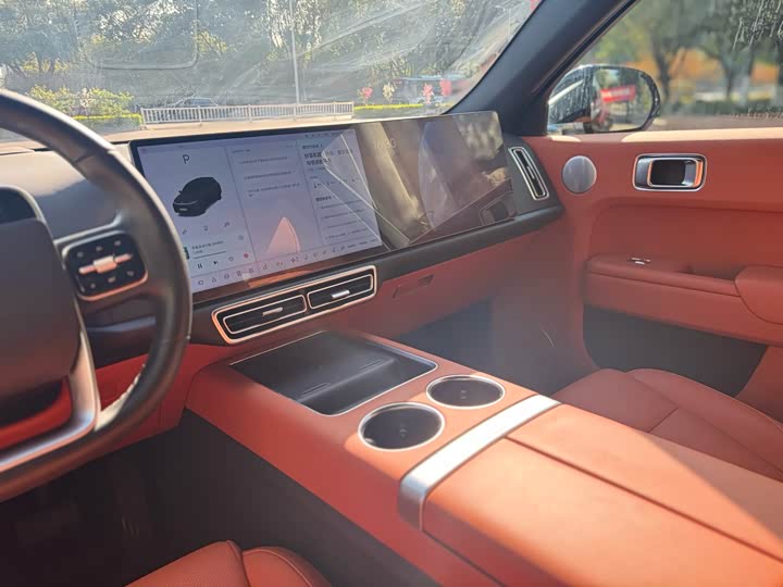 Фото 7 - LiXiang L7