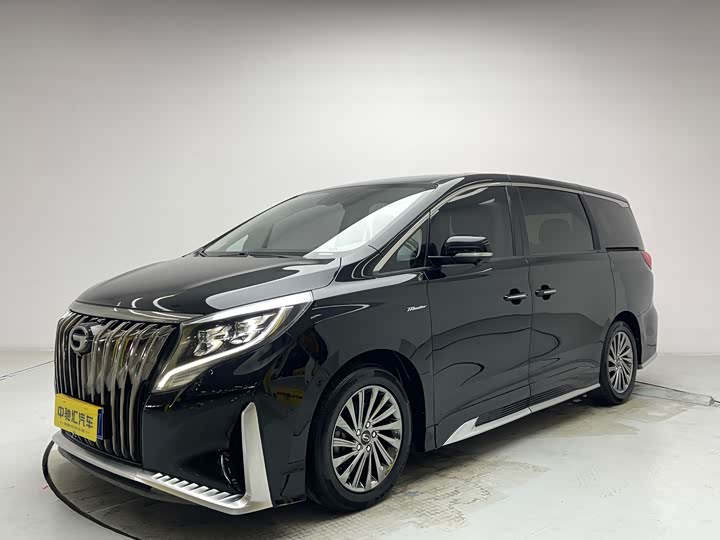 Фото 1 - GAC Trumpchi M8