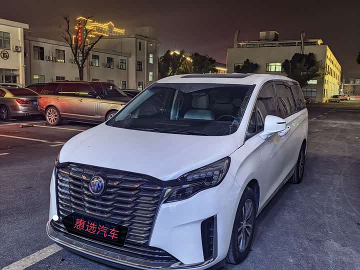 Фото 1 - Buick GL8 ES